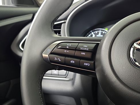 New 2025 MAZDA CX-30 AWD 2.5 S w/ Select Sport Pkg image 15