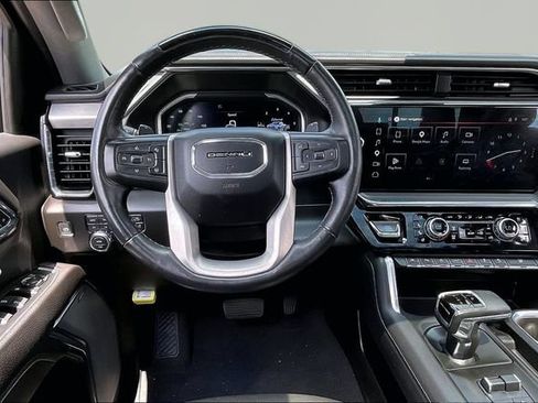 Used 2024 GMC Sierra 1500 Denali AWD/4WD image 8