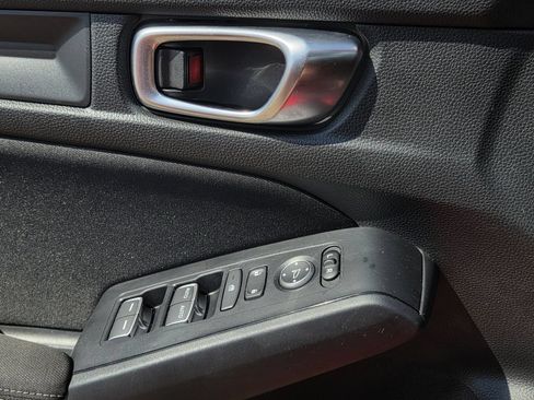 Certified 2025 Honda Civic Sport image 16