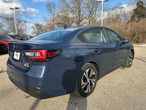 Used 2025 Subaru Legacy Premium image 7