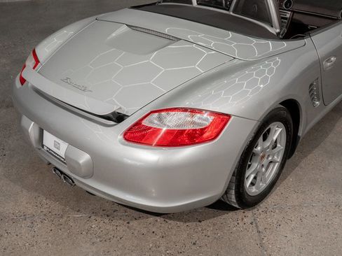 Used 2005 Porsche Boxster 2dr Roadster image 30