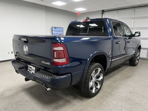 Used 2022 RAM 1500 Limited w/ Body-Colour Bumper Group image 11