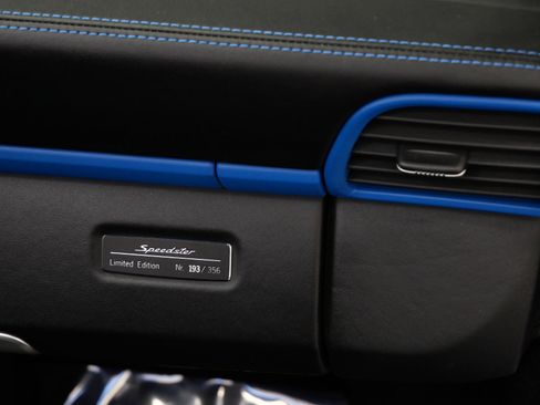 Used 2011 Porsche 911 Speedster RWD image 41