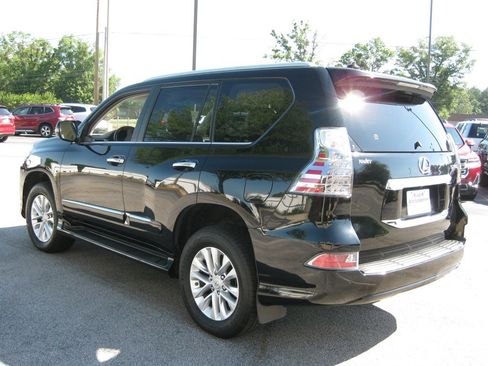 Used 2015 Lexus GX 460 w/ Premium Package AWD/4WD image 5