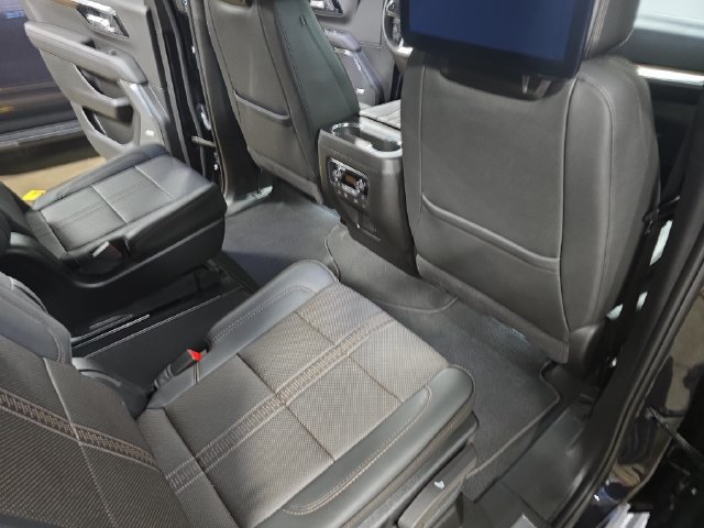 New 2026 Chevrolet Tahoe High Country AWD/4WD image 14