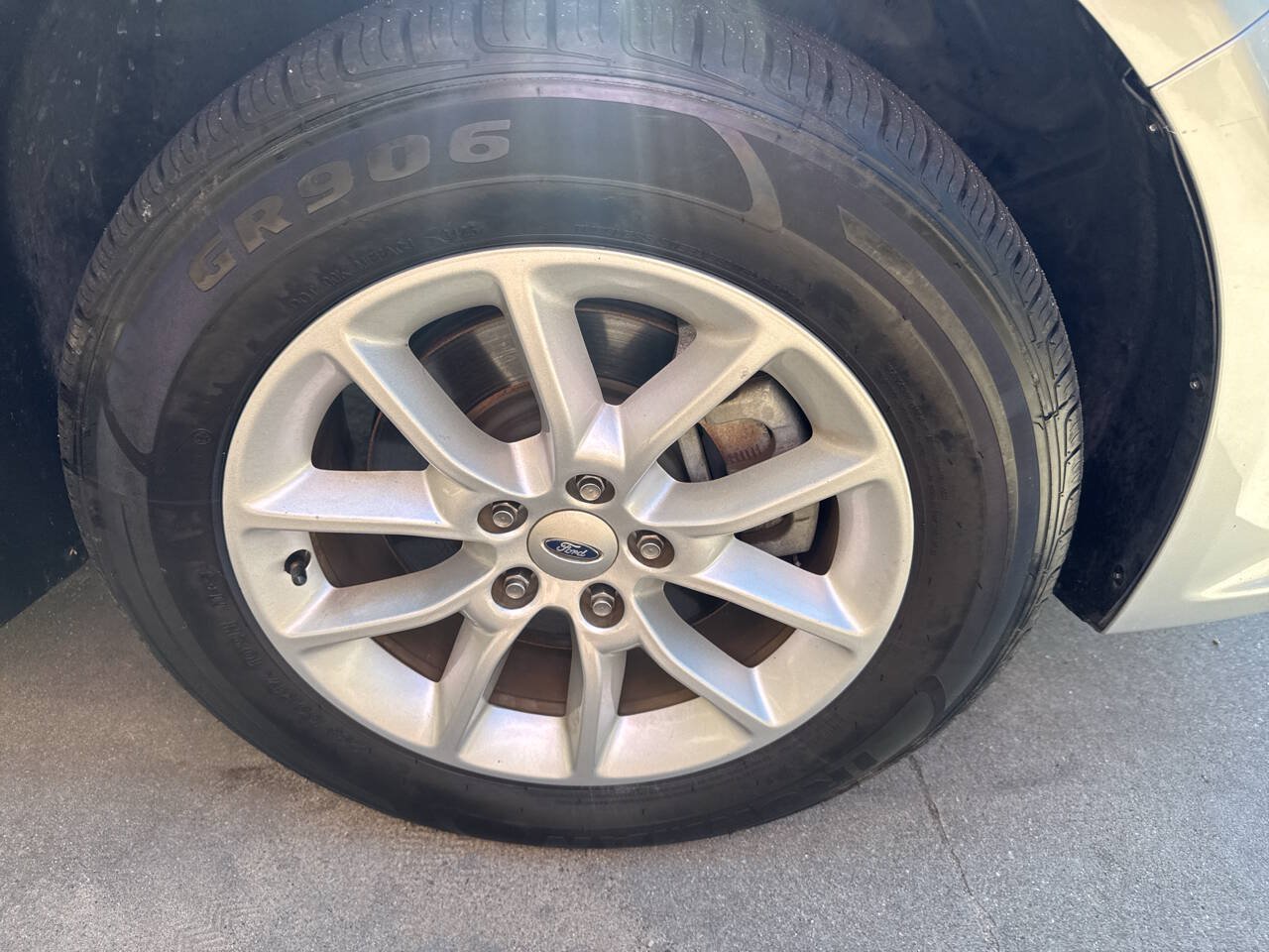 Used 2019 Ford Flex SE FWD image 26