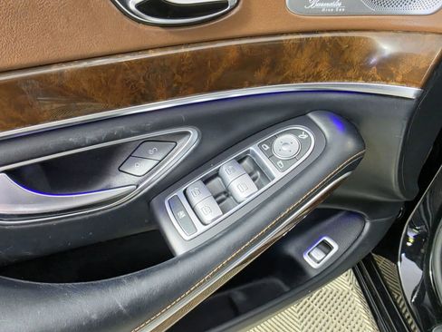 Used 2016 Mercedes-Benz Maybach S 600 image 20