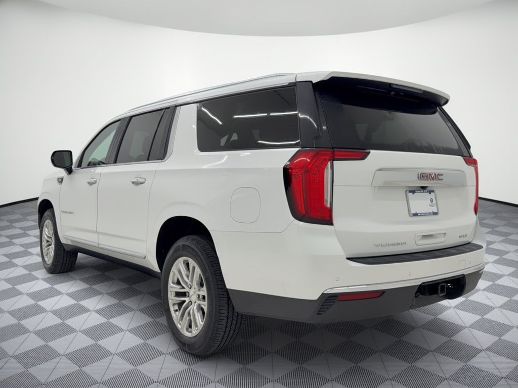 Used 2021 GMC Yukon XL SLT RWD image 3