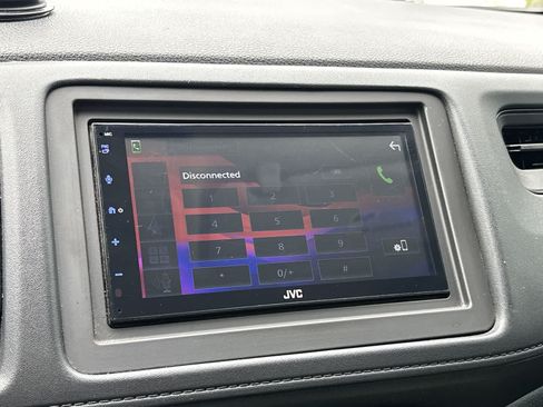 Used 2019 Honda HR-V LX image 19