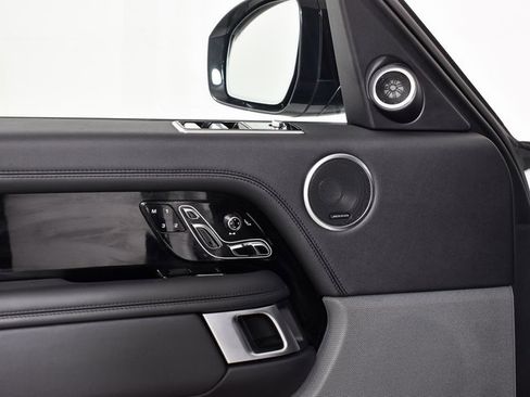 Used 2021 Land Rover Range Rover Westminster Edition image 17