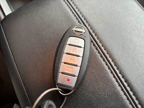 Used 2025 Nissan Altima 2.5 SV FWD image 21