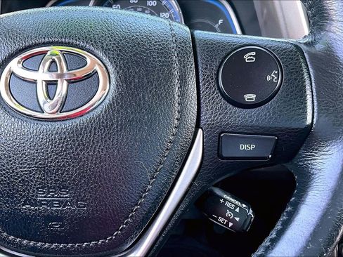 Used 2013 Toyota RAV4 Limited AWD/4WD image 19