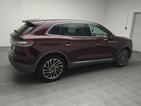 Used 2019 Lincoln Nautilus Reserve FWD image 10