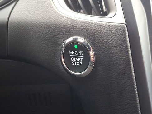 Certified 2023 Ford Edge SEL image 23