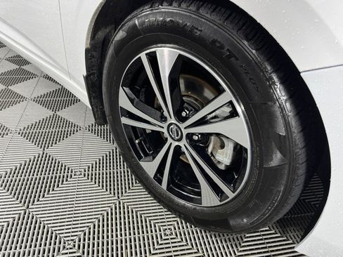 Used 2020 Nissan Sentra SV FWD image 12