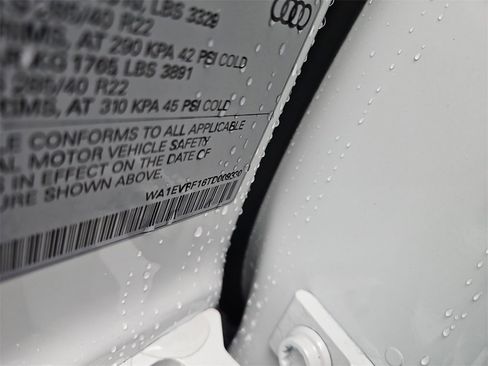 New 2026 Audi Q8 Premium Plus image 7