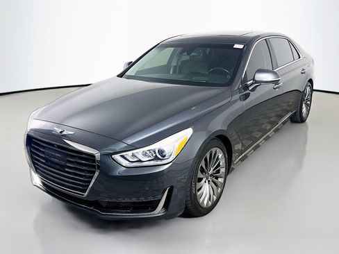 Used 2019 Genesis G90 3.3T Premium image 4