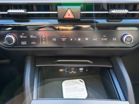 New 2026 Kia Sportage SX Prestige AWD/4WD image 25
