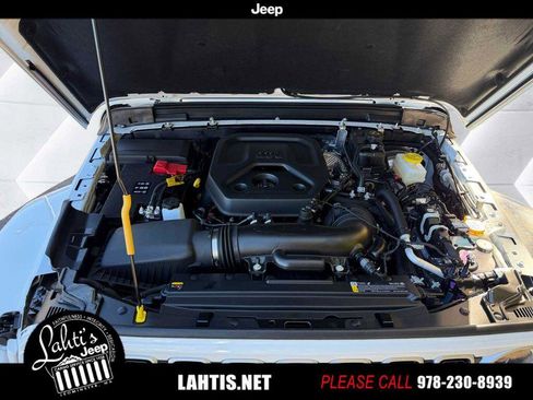 New 2026 Jeep Wrangler Unlimited Sahara image 18