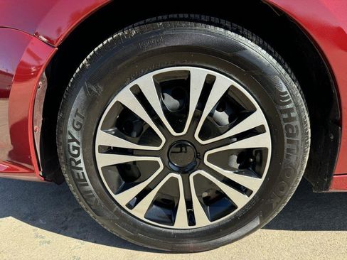 Used 2016 Volkswagen Jetta S image 9