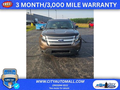 Used 2015 Ford Explorer XLT w/ Equipment Group 202A AWD/4WD image 1