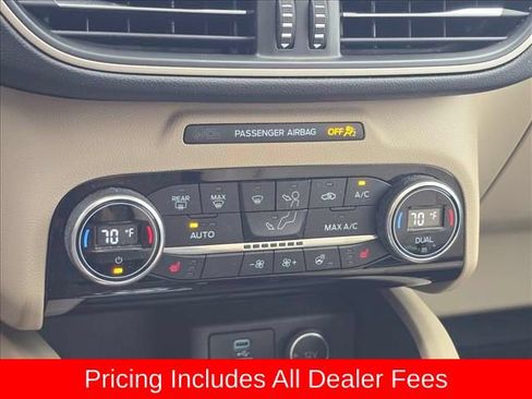 Used 2021 Ford Escape SEL w/ Technology Package FWD image 8