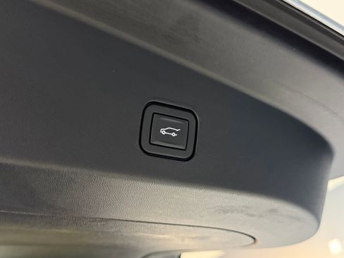 Certified 2024 Cadillac Lyriq Tech RWD image 42