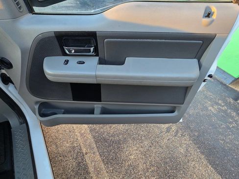 Used 2006 Ford F150 XL image 21