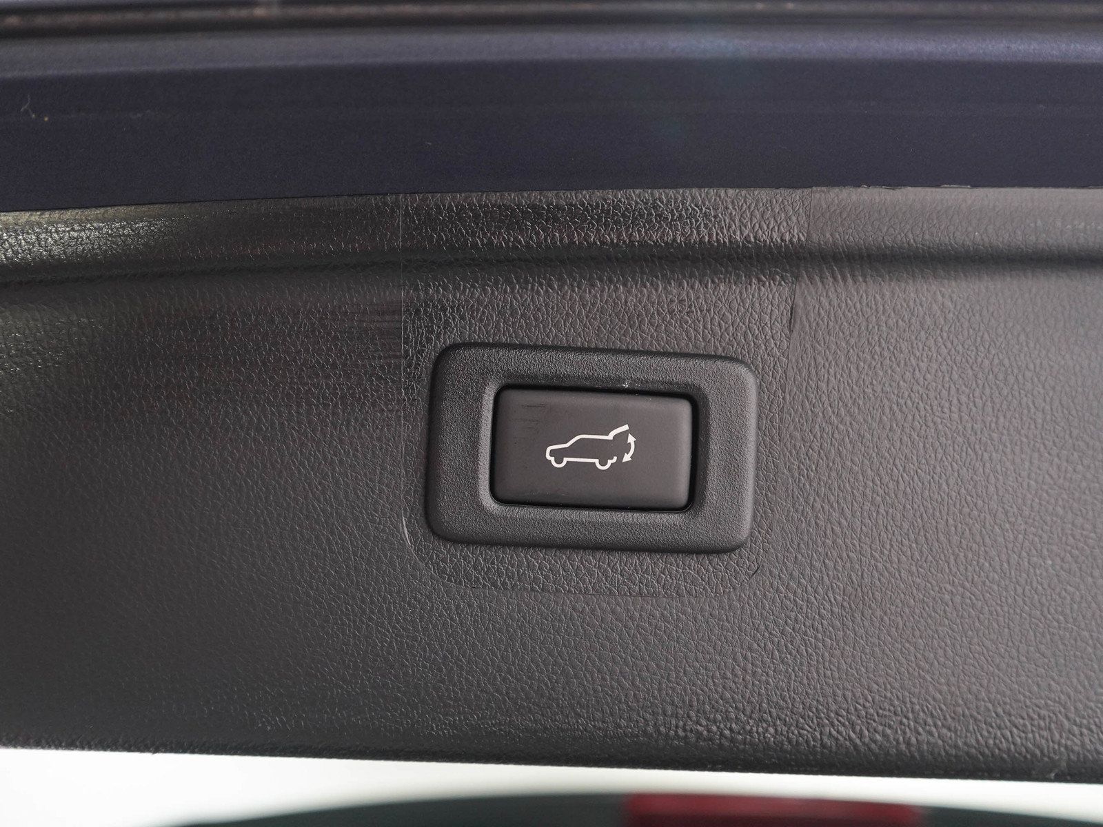 Used 2016 Subaru Outback 2.5i Limited AWD/4WD image 11