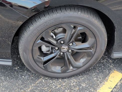 Used 2025 Honda Accord SE image 12