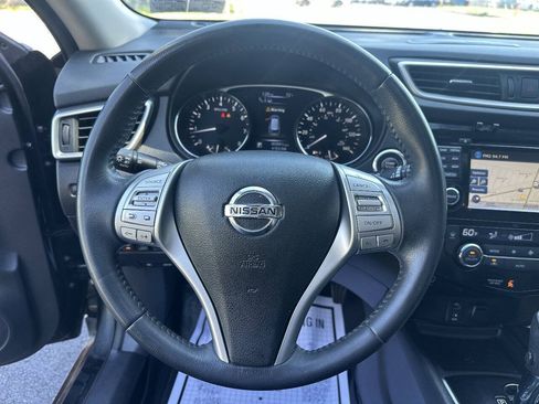 Used 2015 Nissan Rogue SL w/ SL Premium Package AWD/4WD image 16
