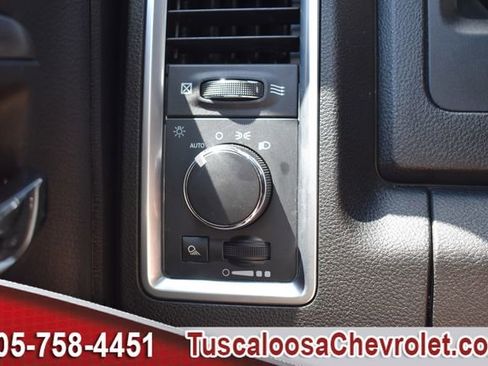 Used 2024 RAM 1500 Classic Warlock RWD image 33