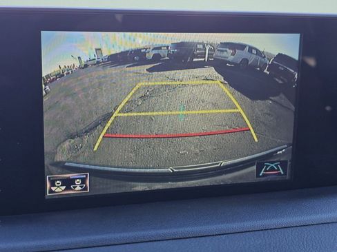 Used 2022 Lexus RX 450h AWD w/ Premium Package image 9