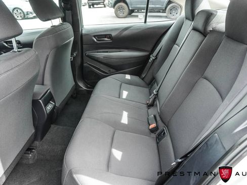 Used 2024 Toyota Corolla LE FWD image 28