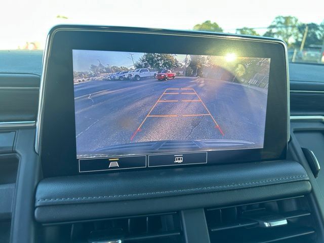Used 2021 Chevrolet Tahoe Z71 AWD/4WD image 11