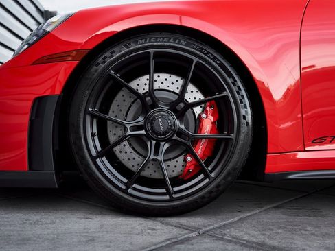 Used 2025 Porsche 911 GT3 w/ Chrono Package image 3