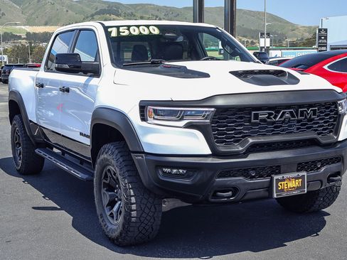 Used 2025 RAM 1500 RHO AWD/4WD image 20