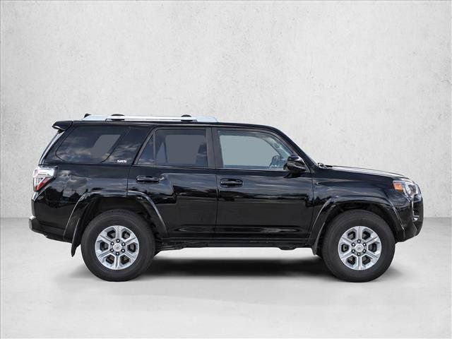 Used 2018 Toyota 4Runner SR5 Premium AWD/4WD image 8