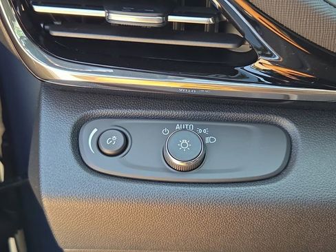 New 2026 Buick Envista Sport Touring w/ Convenience I Package FWD image 21