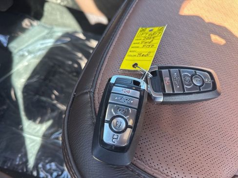 Used 2025 Ford F150 King Ranch w/ FX4 Off-Road Package image 42