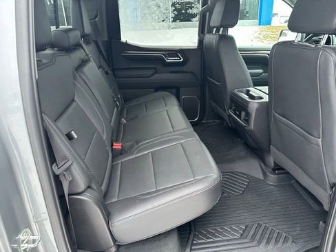 Used 2024 Chevrolet Silverado 1500 LT Trail Boss w/ Convenience Package II image 25