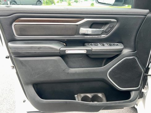 Used 2021 RAM 1500 Laramie AWD/4WD image 12