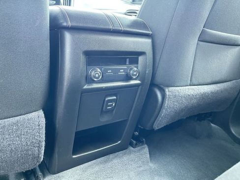 Certified 2019 Chevrolet Traverse LS FWD image 20
