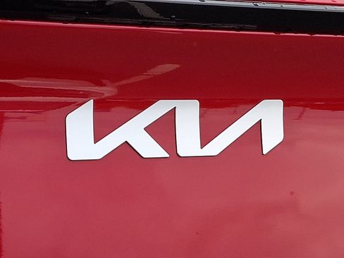 Used 2026 Kia Sportage SX AWD/4WD image 33