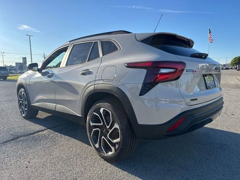 New 2026 Chevrolet Trax RS w/ Sunroof Package image 4