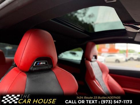 Used 2022 BMW M4 Coupe w/ Executive Package RWD image 33