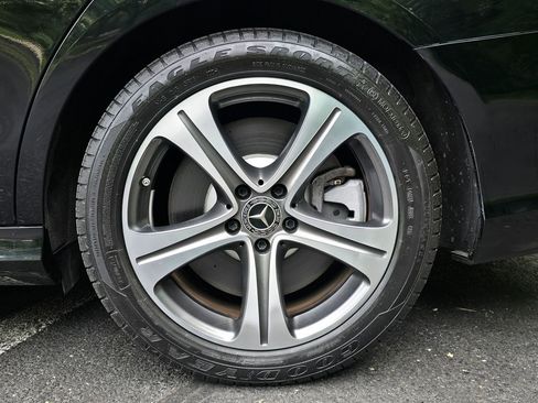 Used 2019 Mercedes-Benz E 450 4MATIC Wagon w/ Premium Package image 60