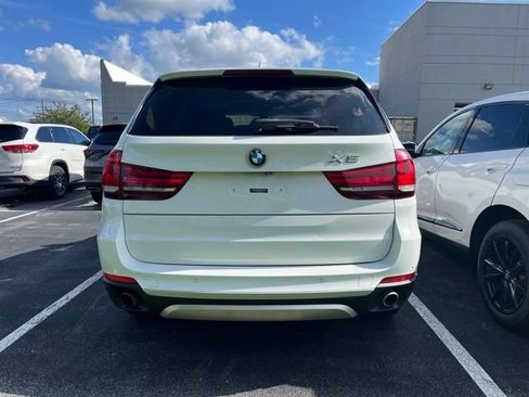 Used 2023 BMW X4 xDrive30i AWD/4WD image 5