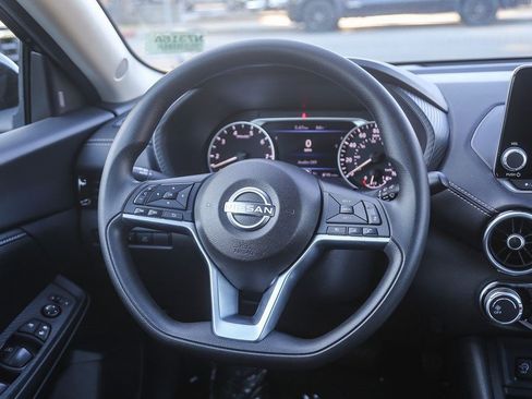Used 2024 Nissan Sentra SV FWD image 14