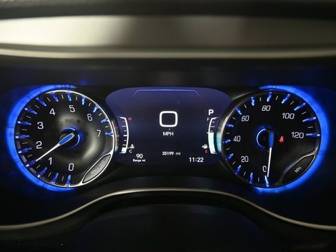 Used 2022 Chrysler Pacifica Touring-L w/ S Appearance Package image 27